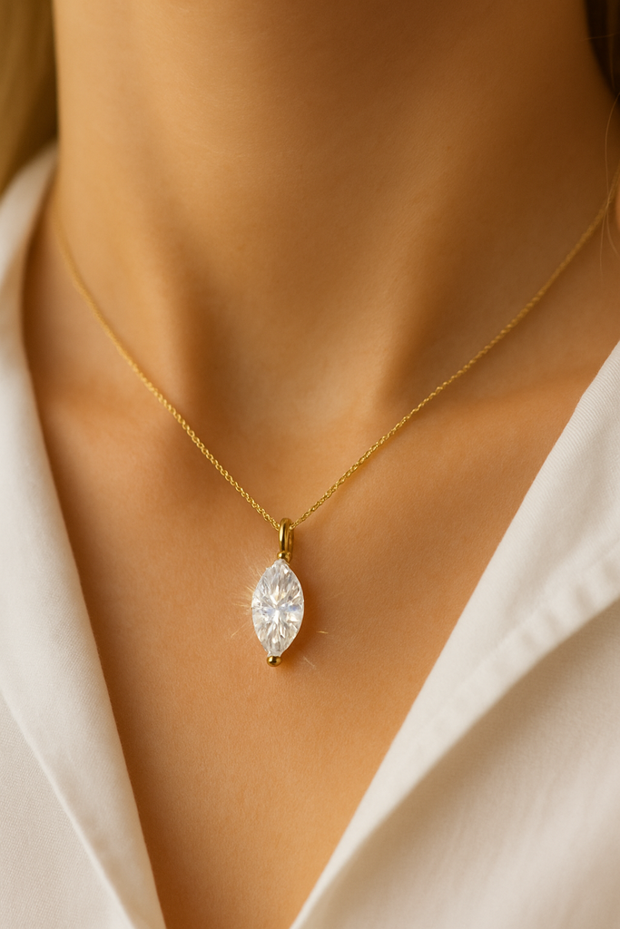 מדריך: איך לבחור שרשרת יהלום סוליטר שתאהבי לנצח