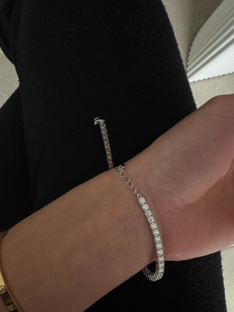 חיתוך יהלום: המדריך המלא לברק, יופי ואיכות – תכשיטי יהלומים מושלמים