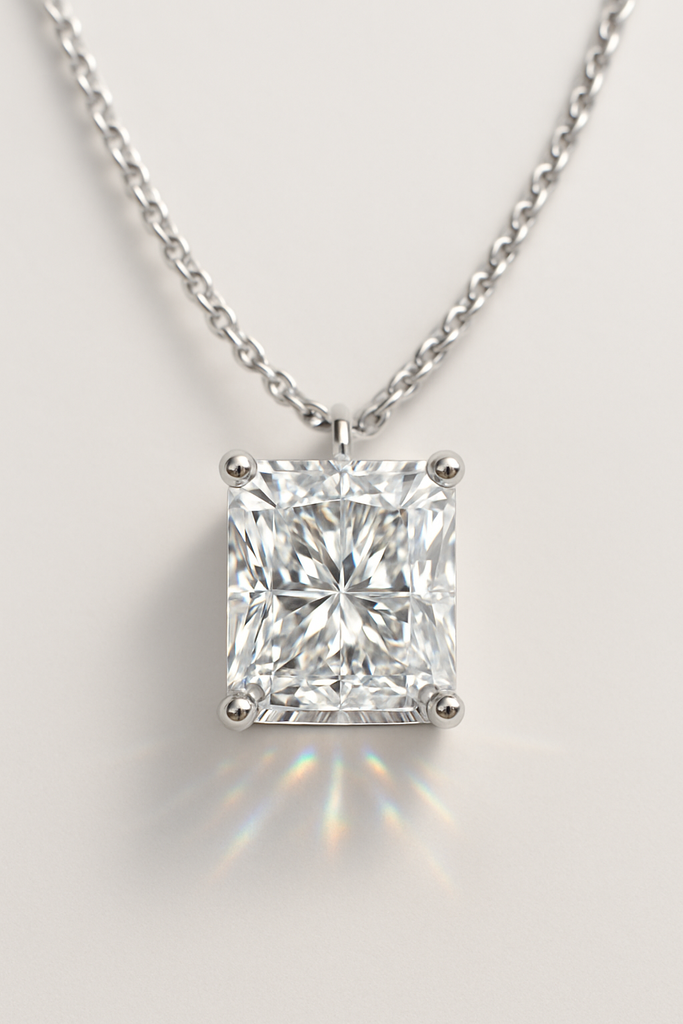 איך לדעת אם יהלום אמיתי? המדריך המלא שיעשה לכם סדר