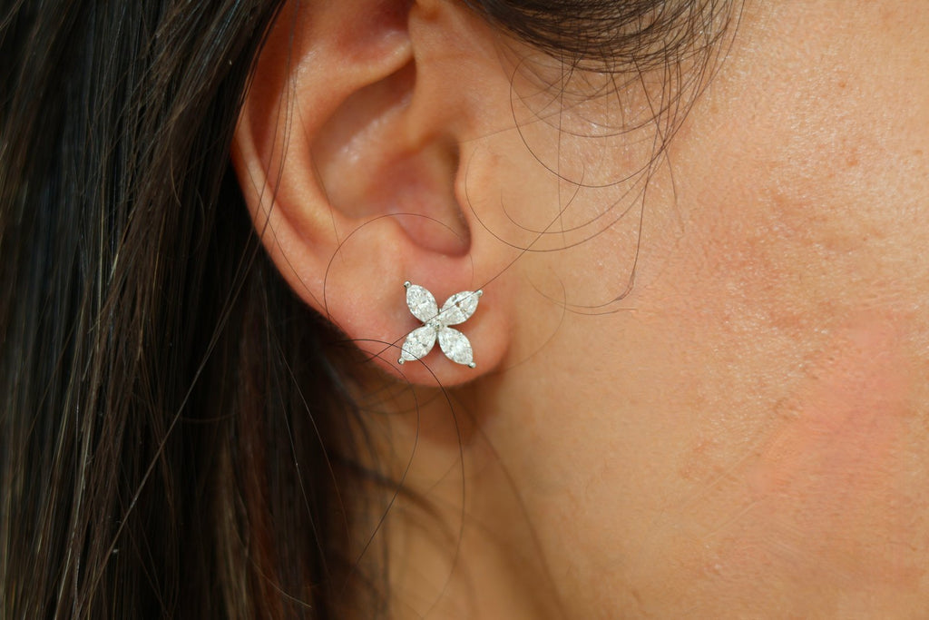 עגילי יהלום בעיצוב אישי | המדריך המלא ליצירת התכשיט המושלם