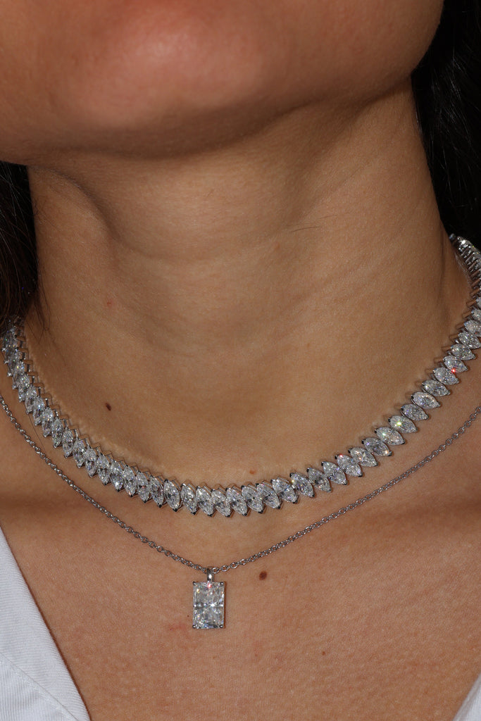 ביהלום: המדריך המלא לנצנוץ המושלם וקנייה נבונה