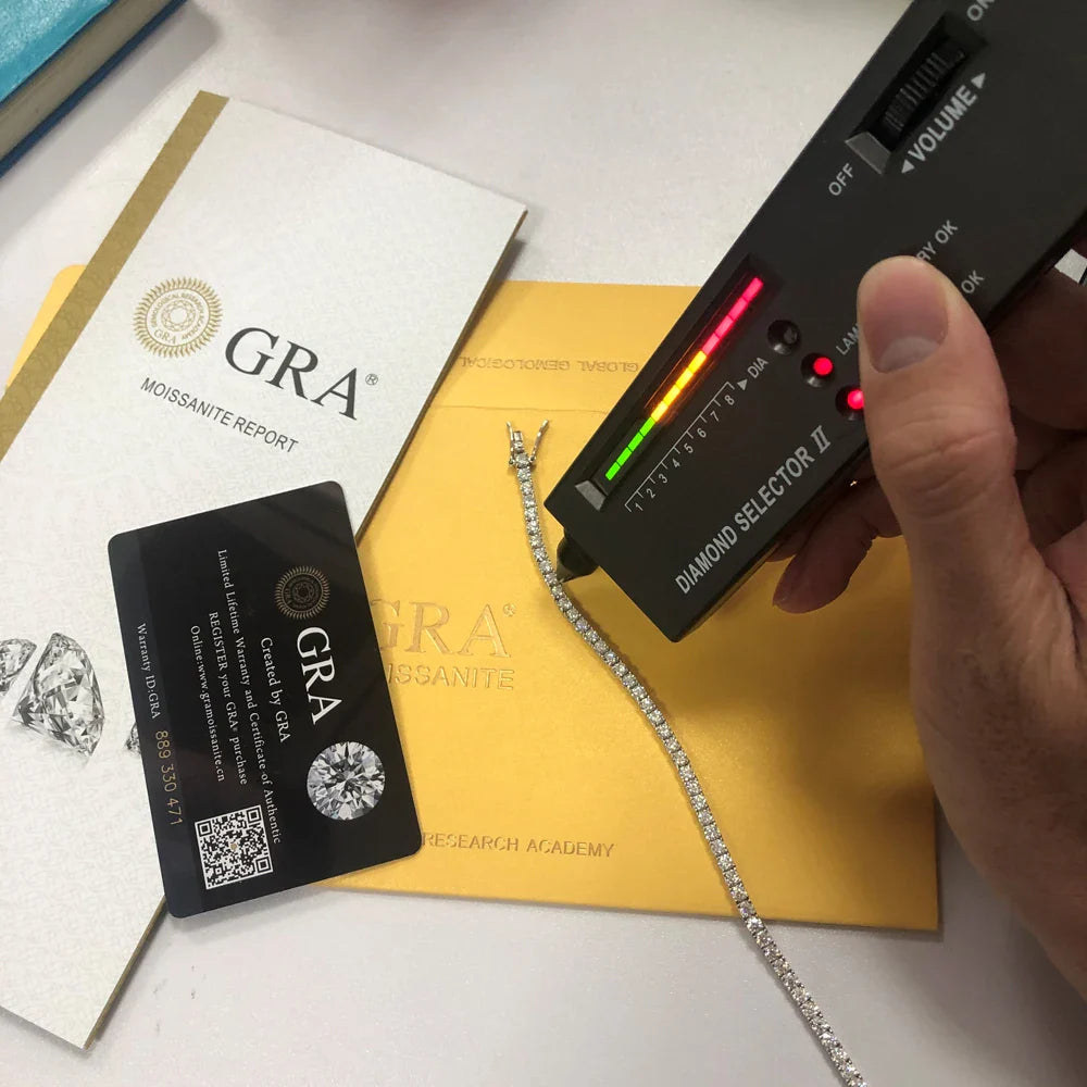 חוזק מוסאנייט מול יהלום: כל מה שצריך לדעת לפני שקונים תכשיט