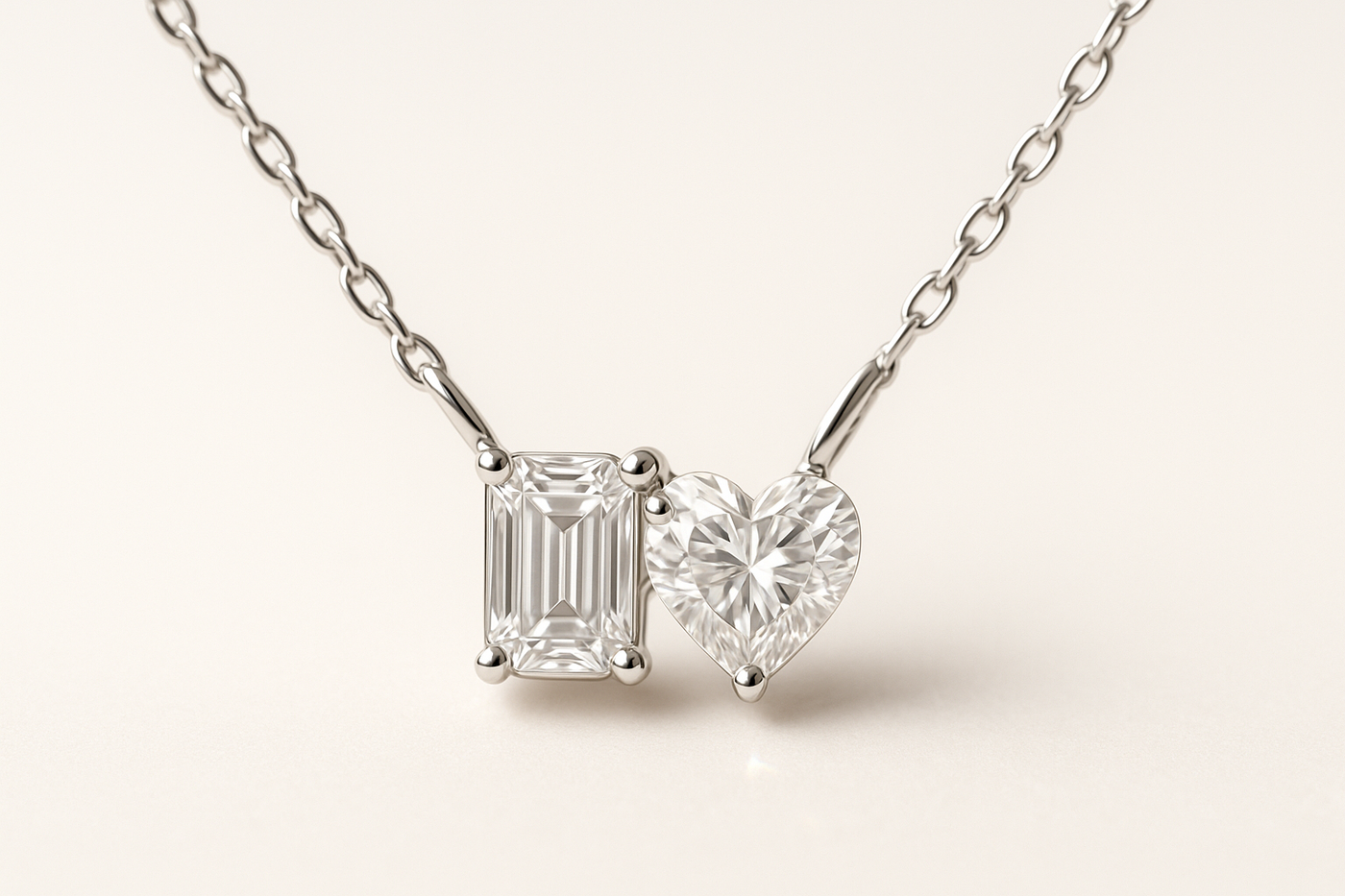 שרשרת "טוי אט מוי" בעיצוב לב ורדיאנט