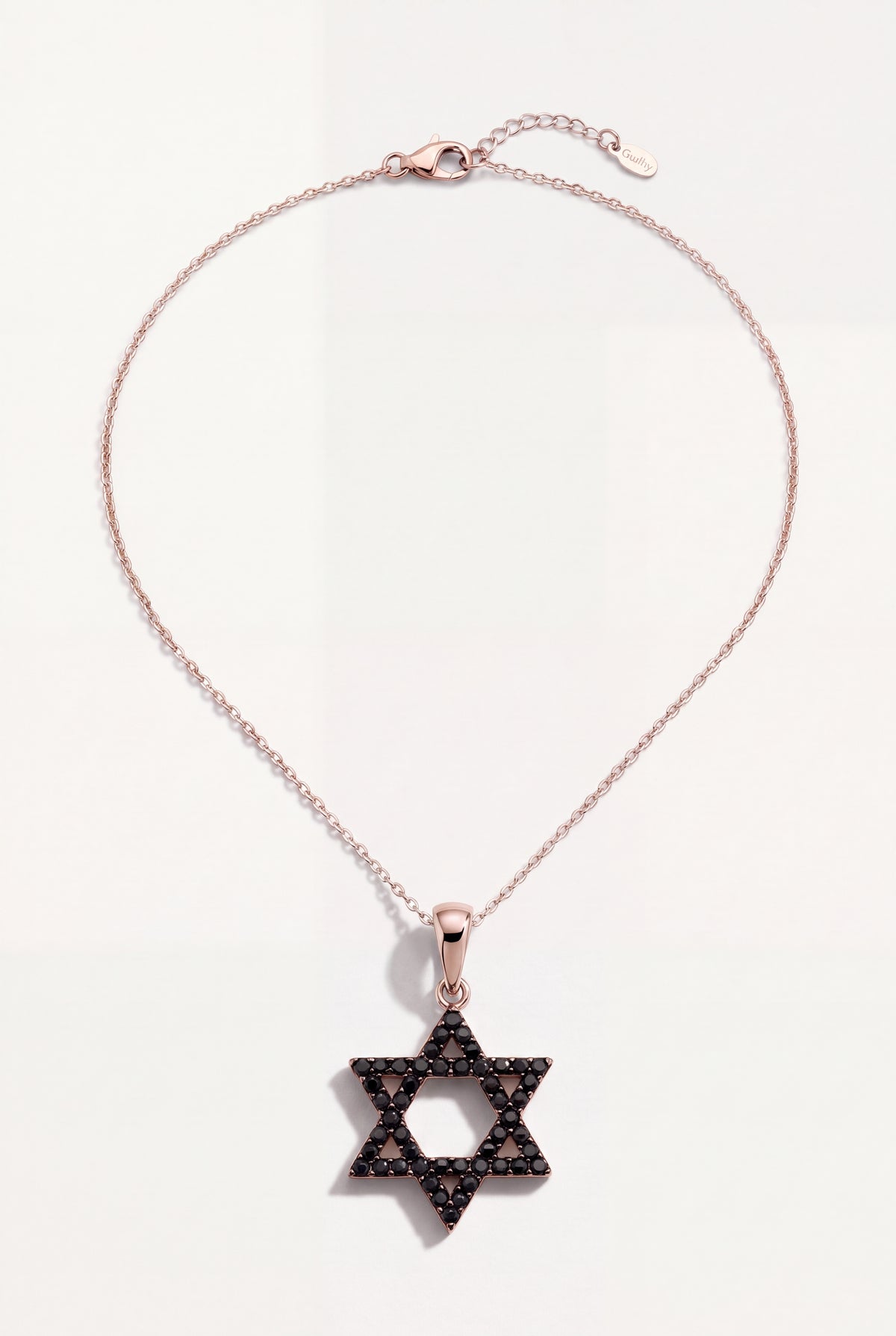 תליון מגן דוד אבנים שחורות · שרשרת עדינה