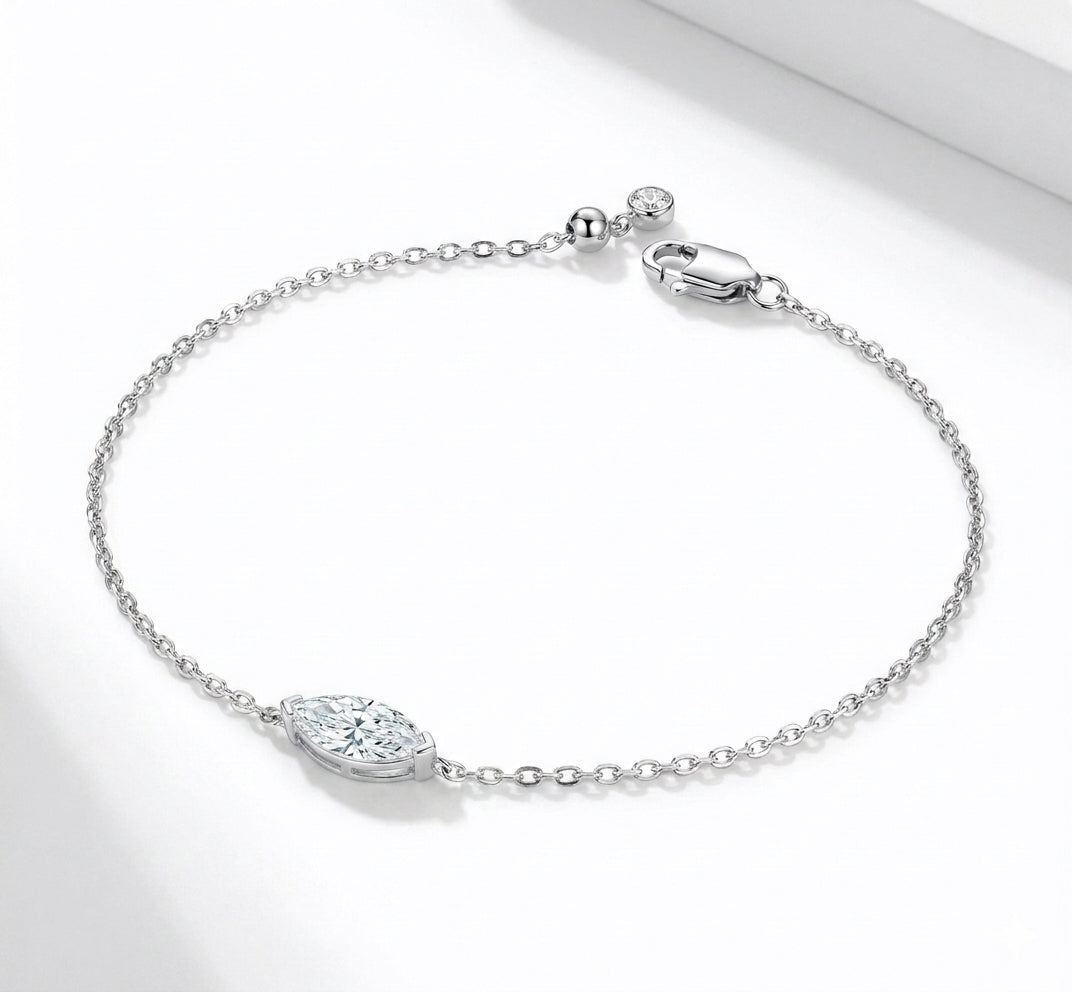 צמיד מרקיז 2 קראט · Single Marquise Bracelet