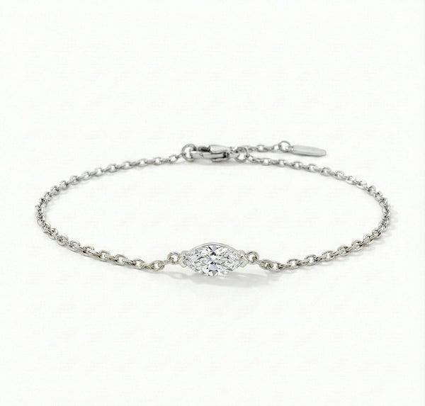 צמיד מרקיז 2 קראט · Single Marquise Bracelet