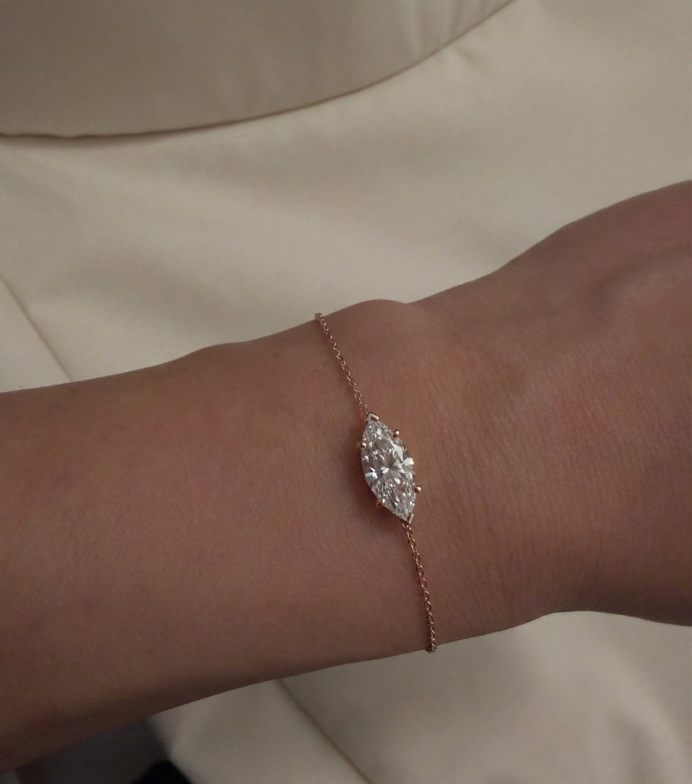 צמיד מרקיז 2 קראט · Single Marquise Bracelet