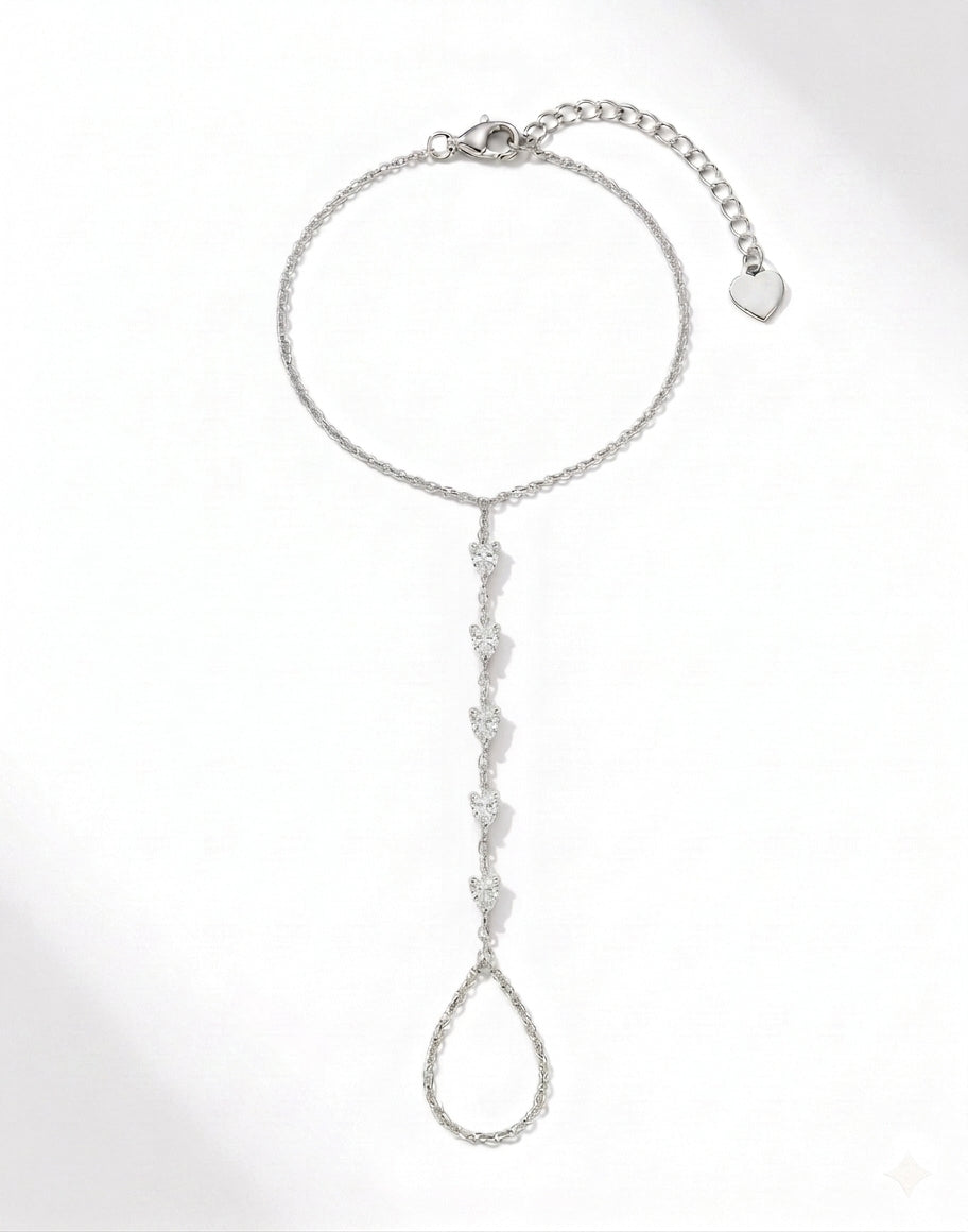 מיני צמיד טבעת טיפות · Pear Drop Hand Chain