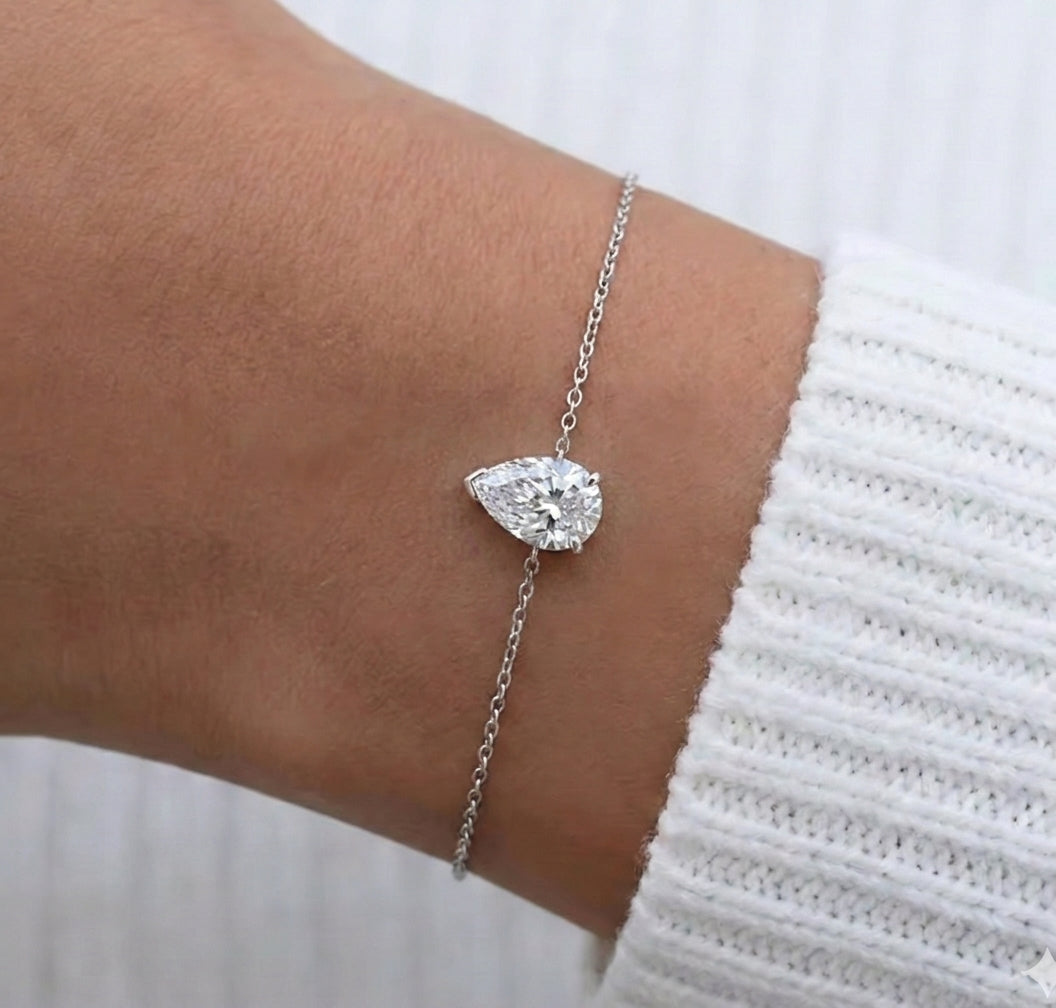 צמיד טיפה 2 קראט · Single Pear Bracelet