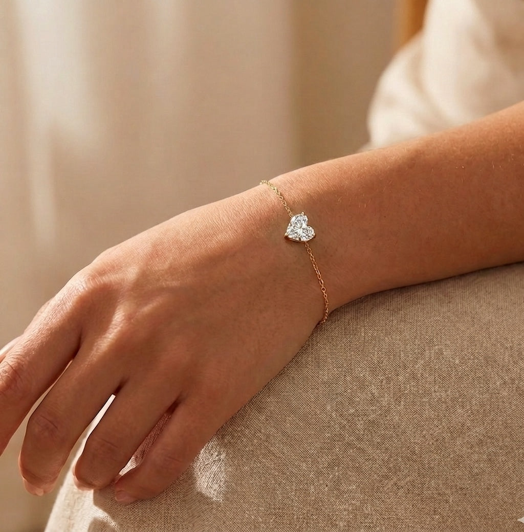 צמיד לב 2 קראט · Single Heart Bracelet